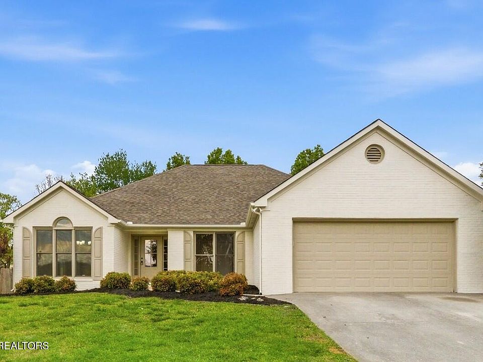 1st image of 807 Concord Farms Ln