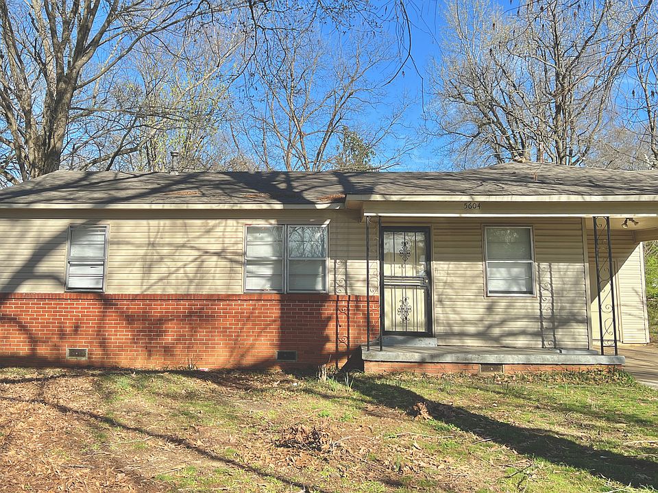 5604 Loch Lomond - exterior