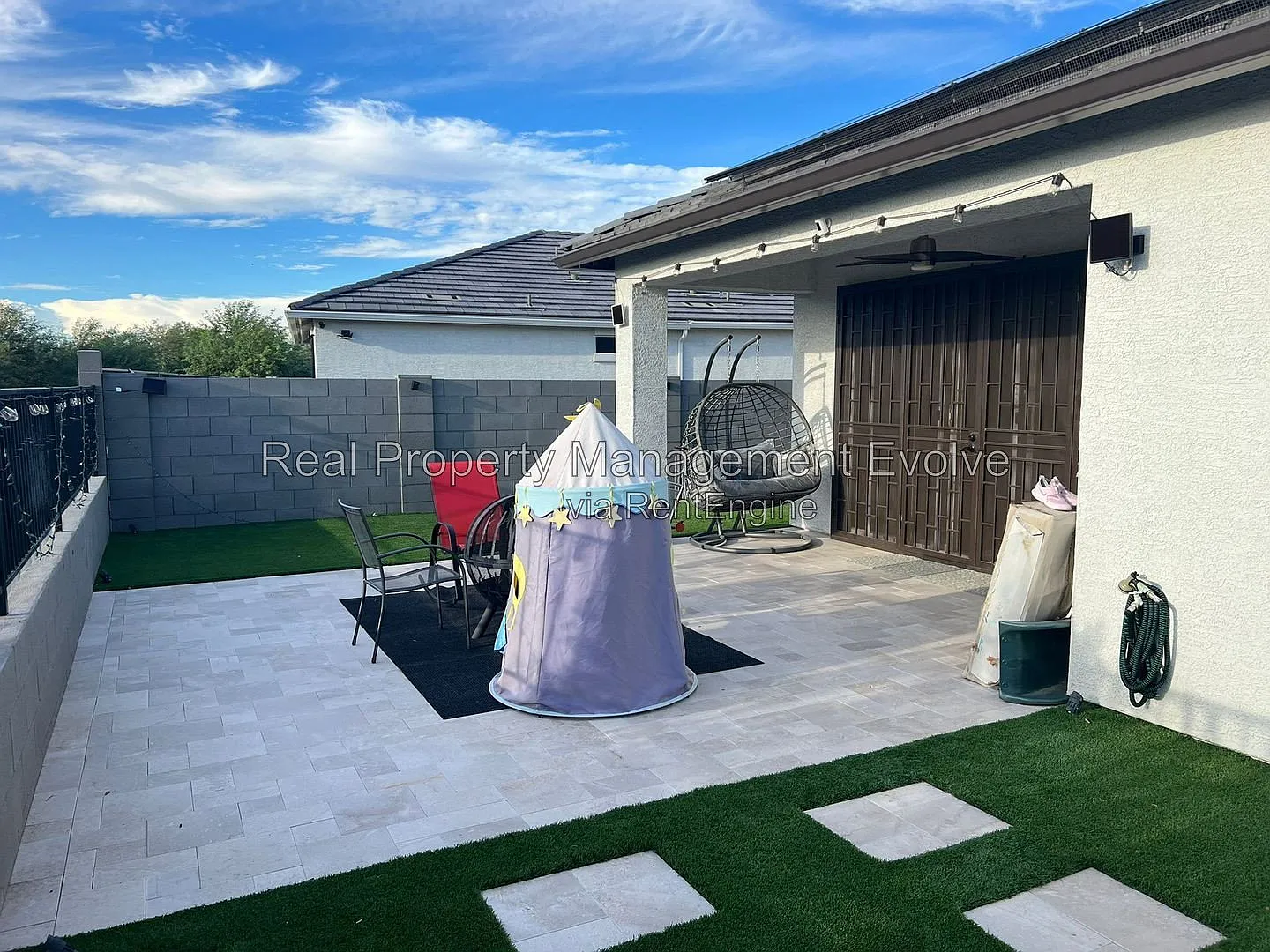 3 bed, 2.0 bath, 1543 sqft, $2,595 — Photo 3