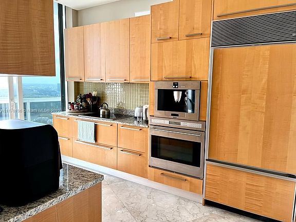 5th image of 16001 Collins Ave APT 3405