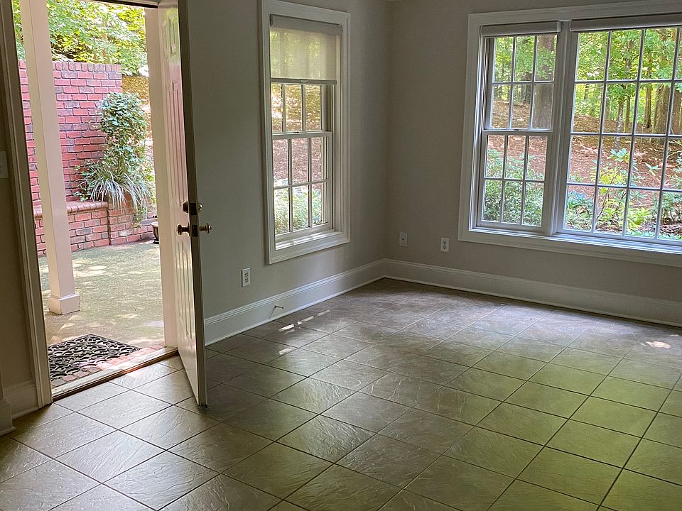 1st image of 125A Wild Iris Ln