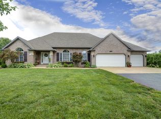 1850 Willow Wood Dr, Nixa, MO 65714