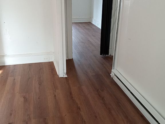 livingroom facing bedroom