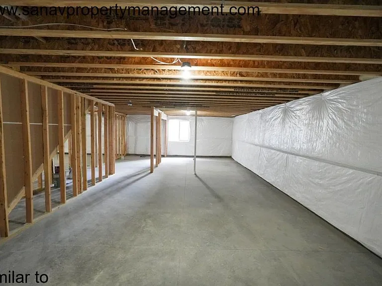 700 SE Mesa Dr — Photo 31