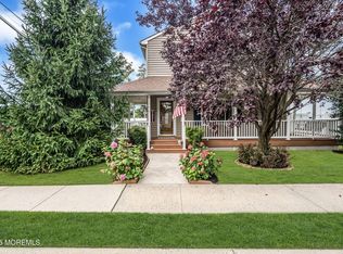 106 Perry Street, Keyport, NJ 07735