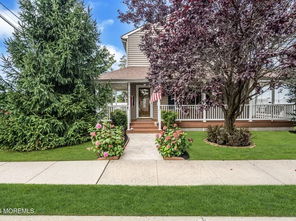 106 Perry Street, Keyport, NJ 07735