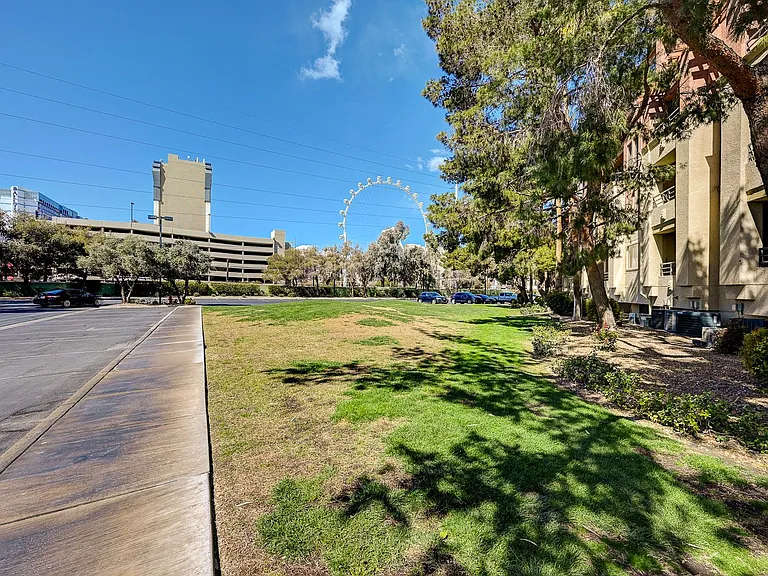 260 E Flamingo Rd #416 — Photo 30