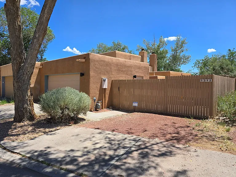 1312 Cibola Cir — Photo 3