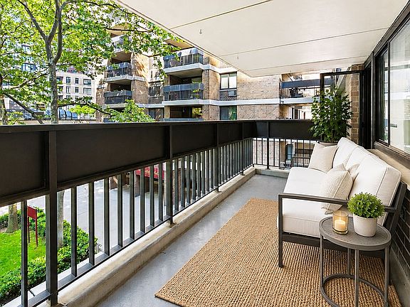 2nd image of 80 Beekman St APT 3F