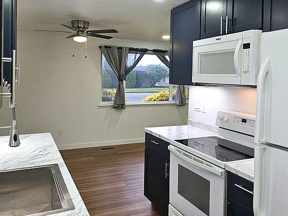 5th image of 1205 4th Ave NW