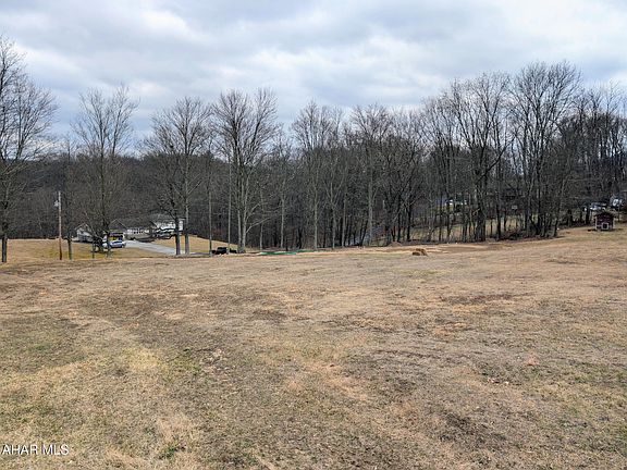 5th image of Park Heights Rd