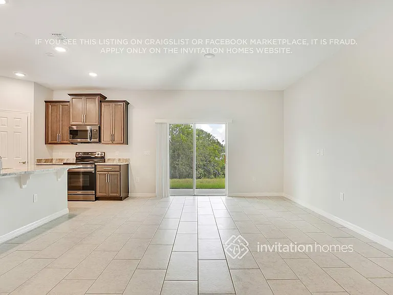 5625 Beggs Rd — Photo 6