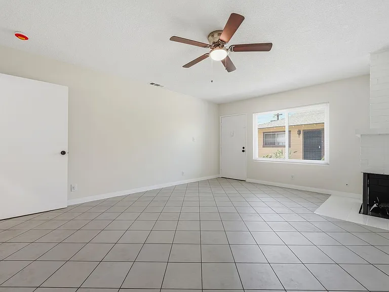 1531 E La Palma Ave #F1 — Photo 3