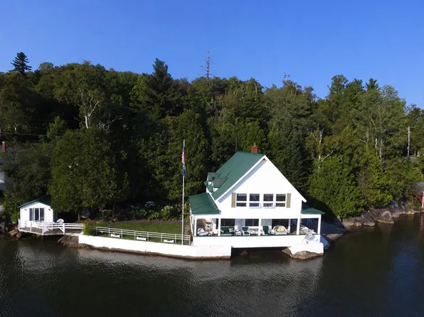 648 VT Route 5A, Westmore, VT 05860