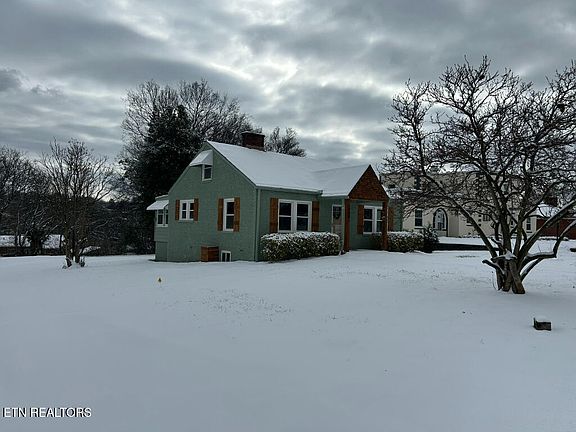 2nd image of 1406 Anderson Ave