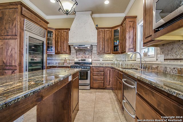 1st image of 6503 Moss Oak Dr