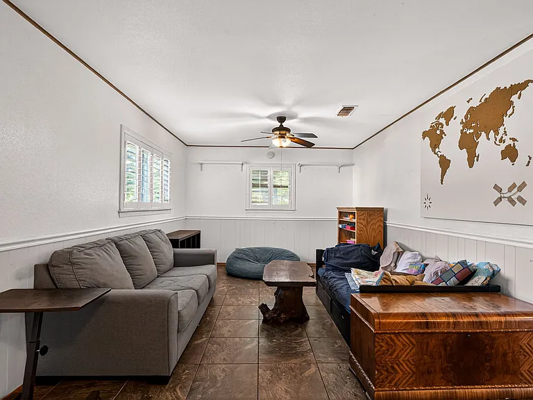 7239 Bridle Path — Photo 7
