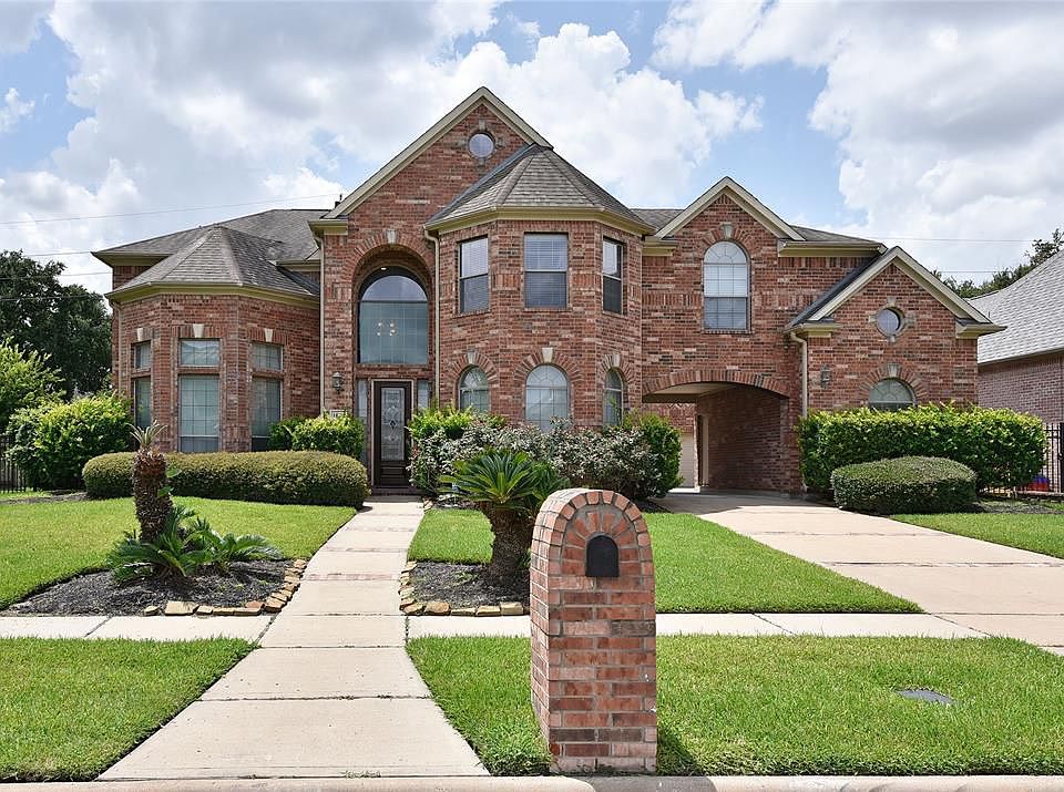1st image of 1810 Parklake Vlg