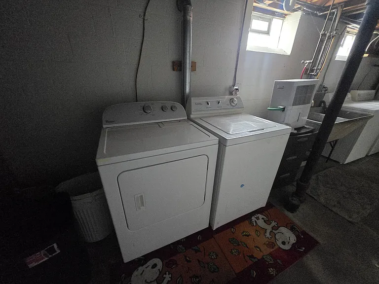 506 W Twelve Mile Rd — Photo 14