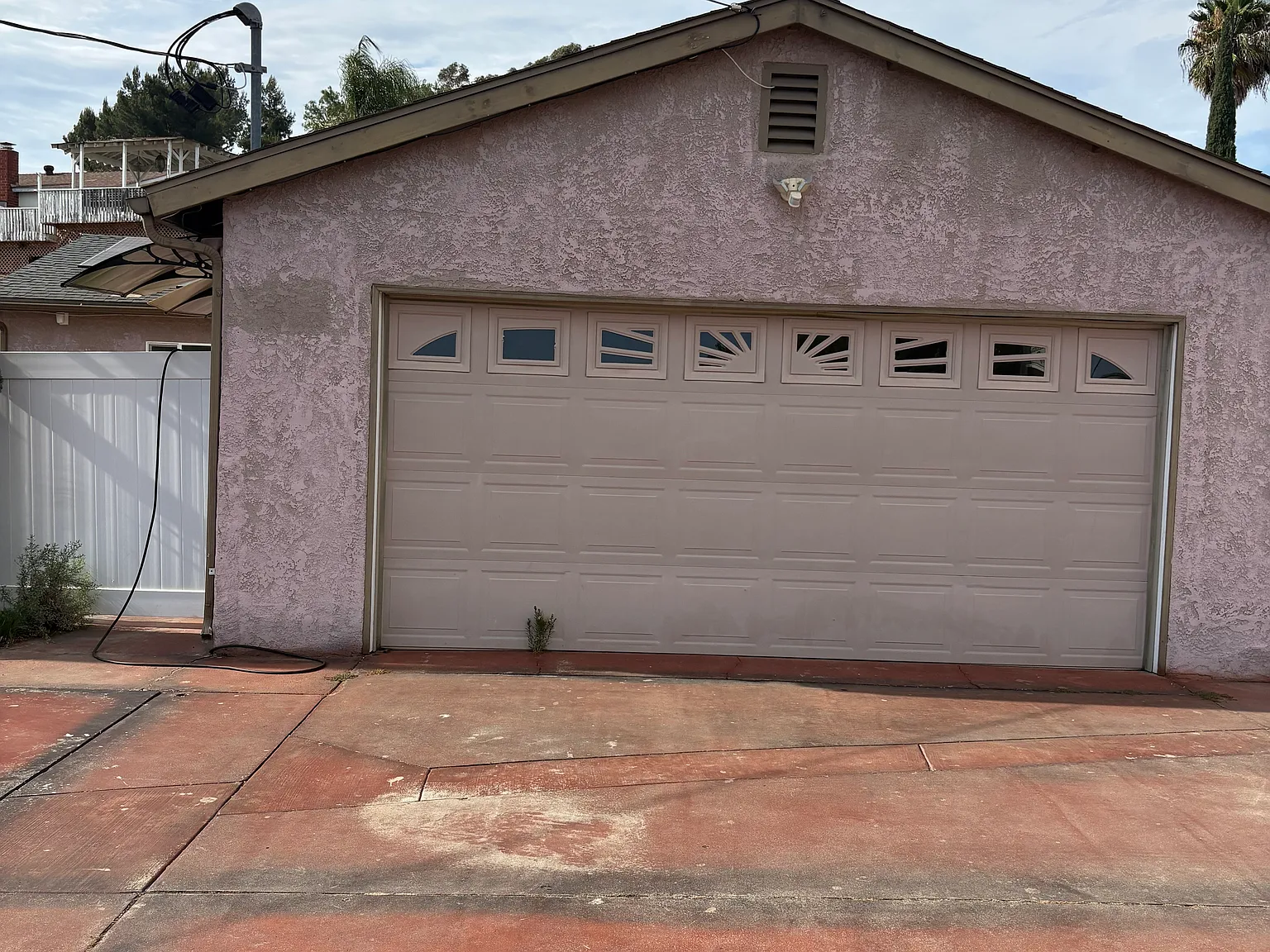 3 bed, 1400 sqft, $3,500 — Photo 2