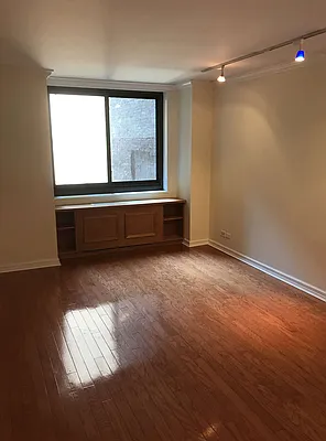 Rented by Realty Group International | media 46