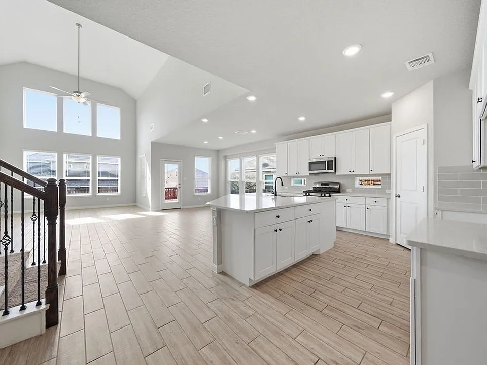 12071 Pitcher Rd