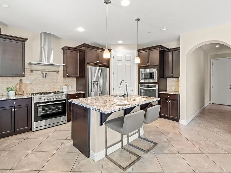1229 E Via Roma Dr — Photo 20