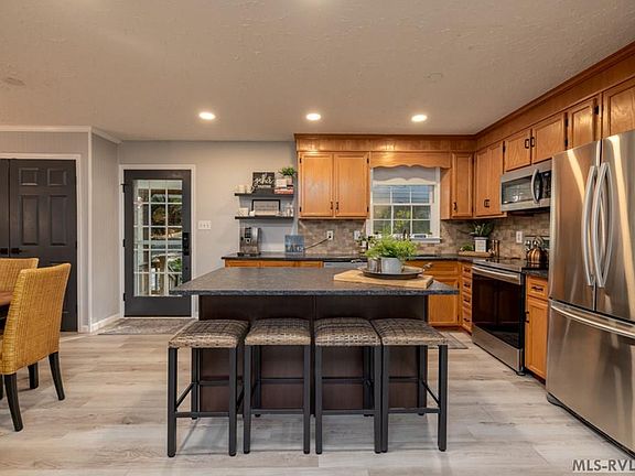 5th image of Heritage Ln
