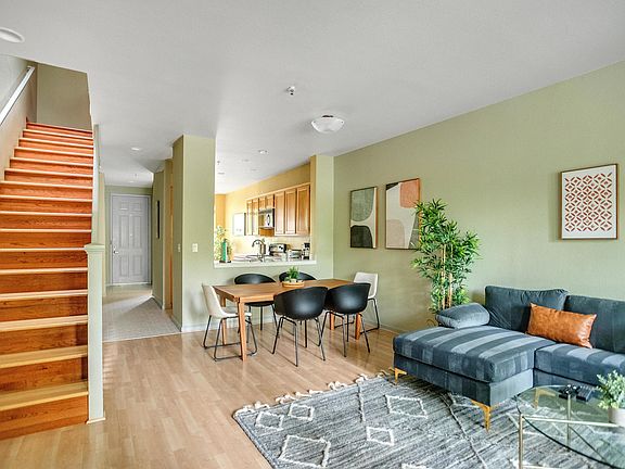 2nd image of 1575 S Novato Blvd APT 3