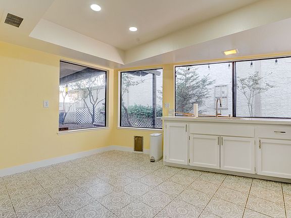 5th image of 2204 Plaza Del Robles