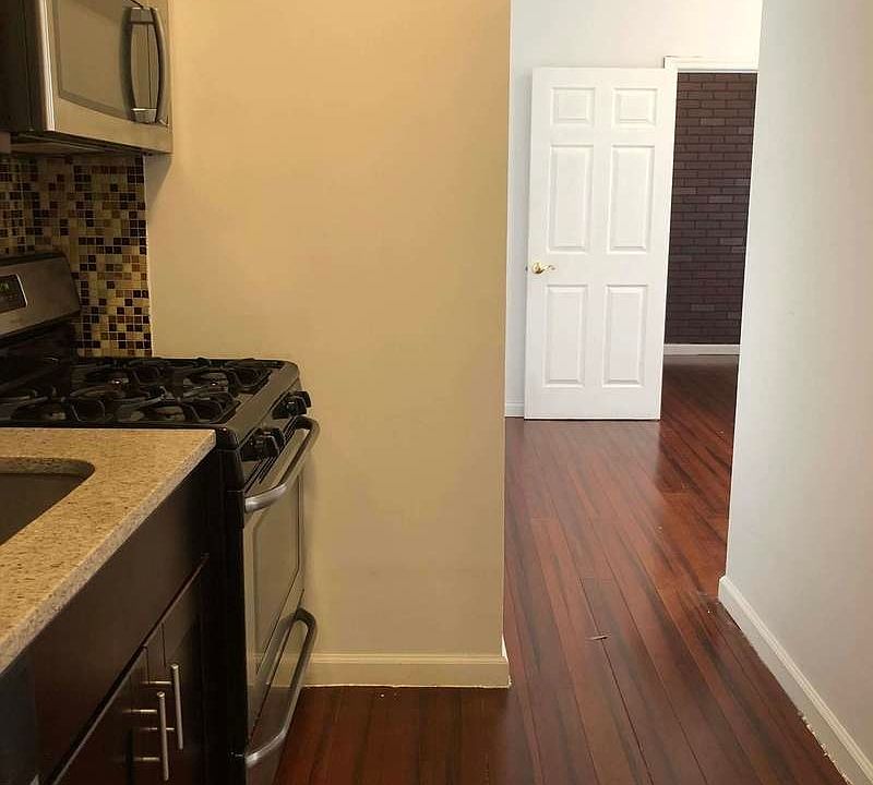 1st image of 302 Mott St #39N
