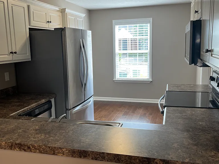 110 Satomi Way — Photo 29