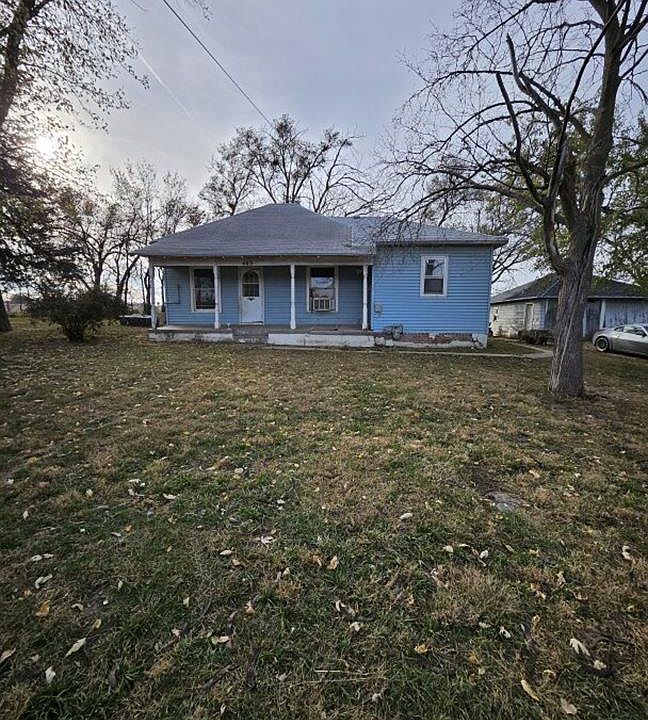 403 Hill St Beatrice NE 68310 Zillow