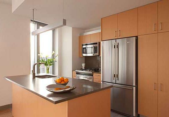 2nd image of 8 Spruce St APT 12G