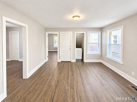 3rd image of 46 Arthur Street