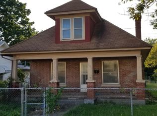 204 S Cherry St, Commerce, OK 74339