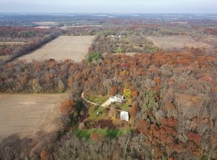 9114 Pomeroy Rd, Rockton, IL 61072