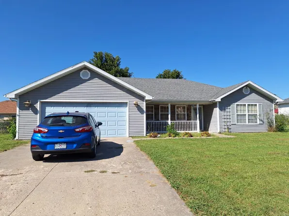 1137 Applelane Dr, Lebanon, MO 65536