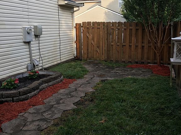 3rd image of 2275 Kings Creek Ln