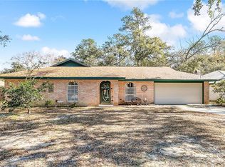 1138 Saint Scholastica Dr, Slidell, LA 70460