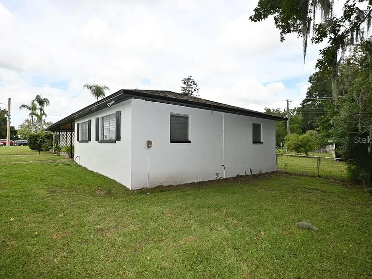 37017 Meridian Ave — Photo 3