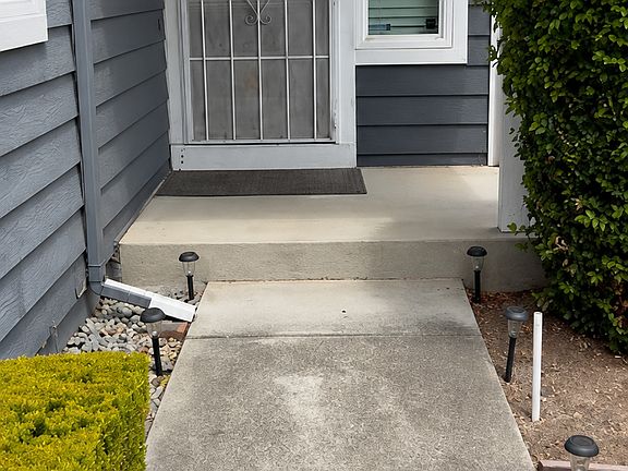 2nd image of 36790 Nichols Ave