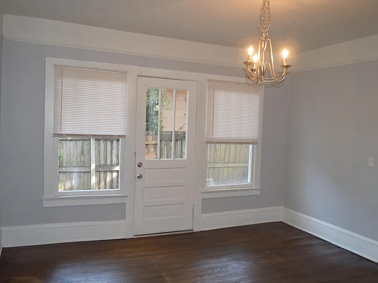 2536 Phyllis St — Photo 6