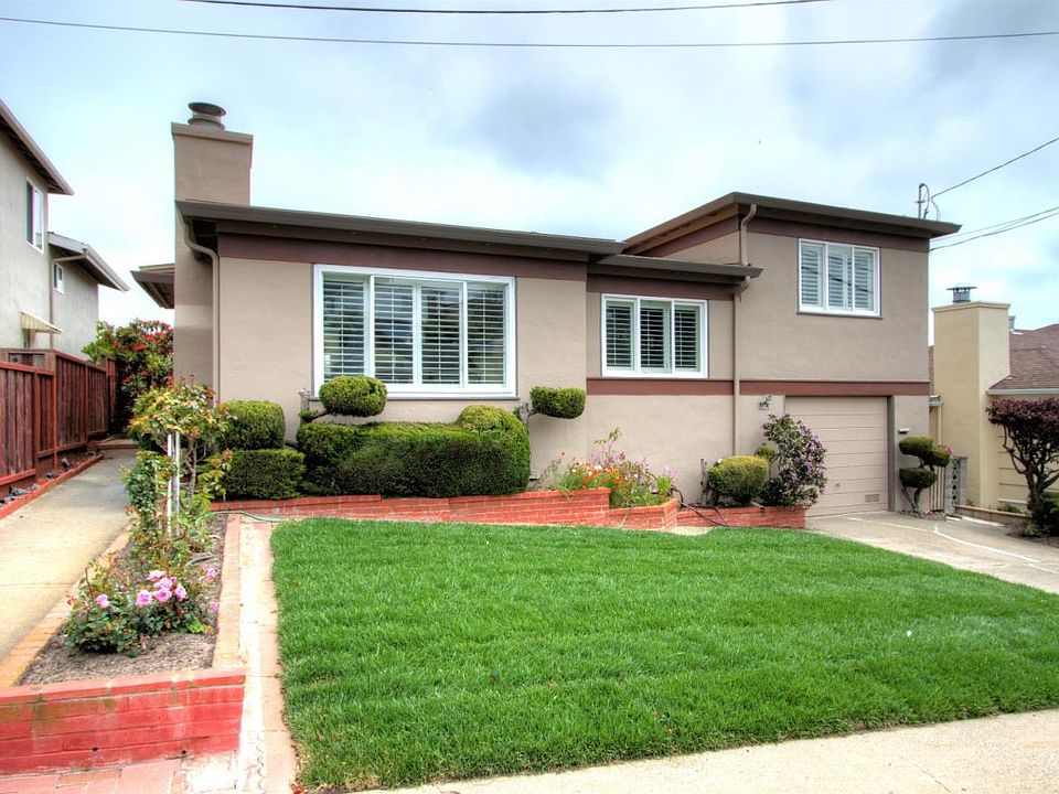 1st image of 131 Longford Dr