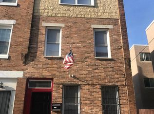 2212 N Camac St, Philadelphia, PA 19133