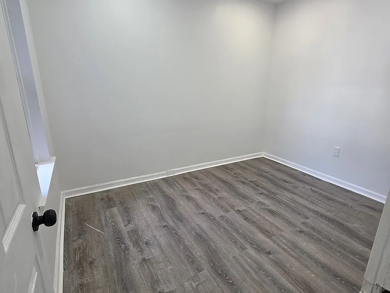 1235 N 10th St — Photo 11