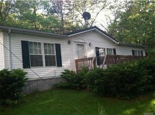 10073 Girard Rd, Potosi, MO 63664