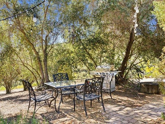 5th image of 40707 Intrepid Rd