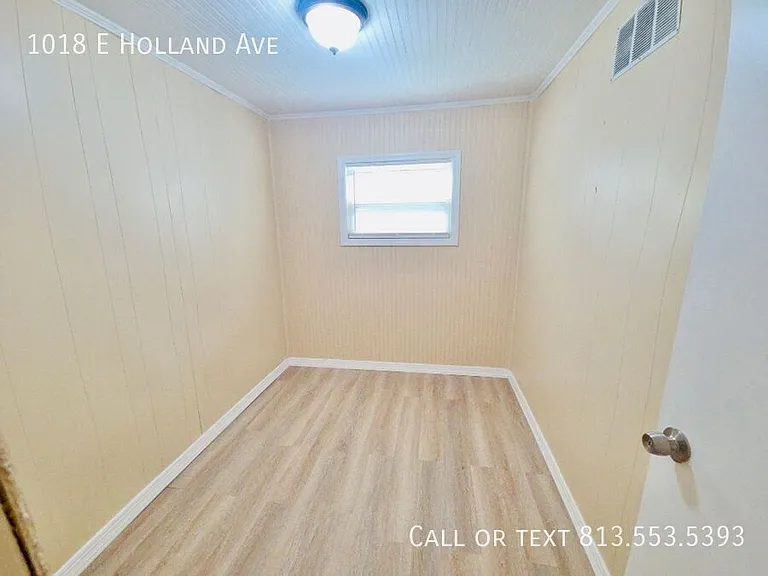 1018 E Holland Ave — Photo 14