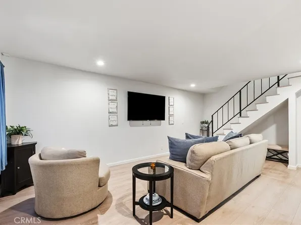 159 S Wilmington Ave APT F, Compton, CA 90220